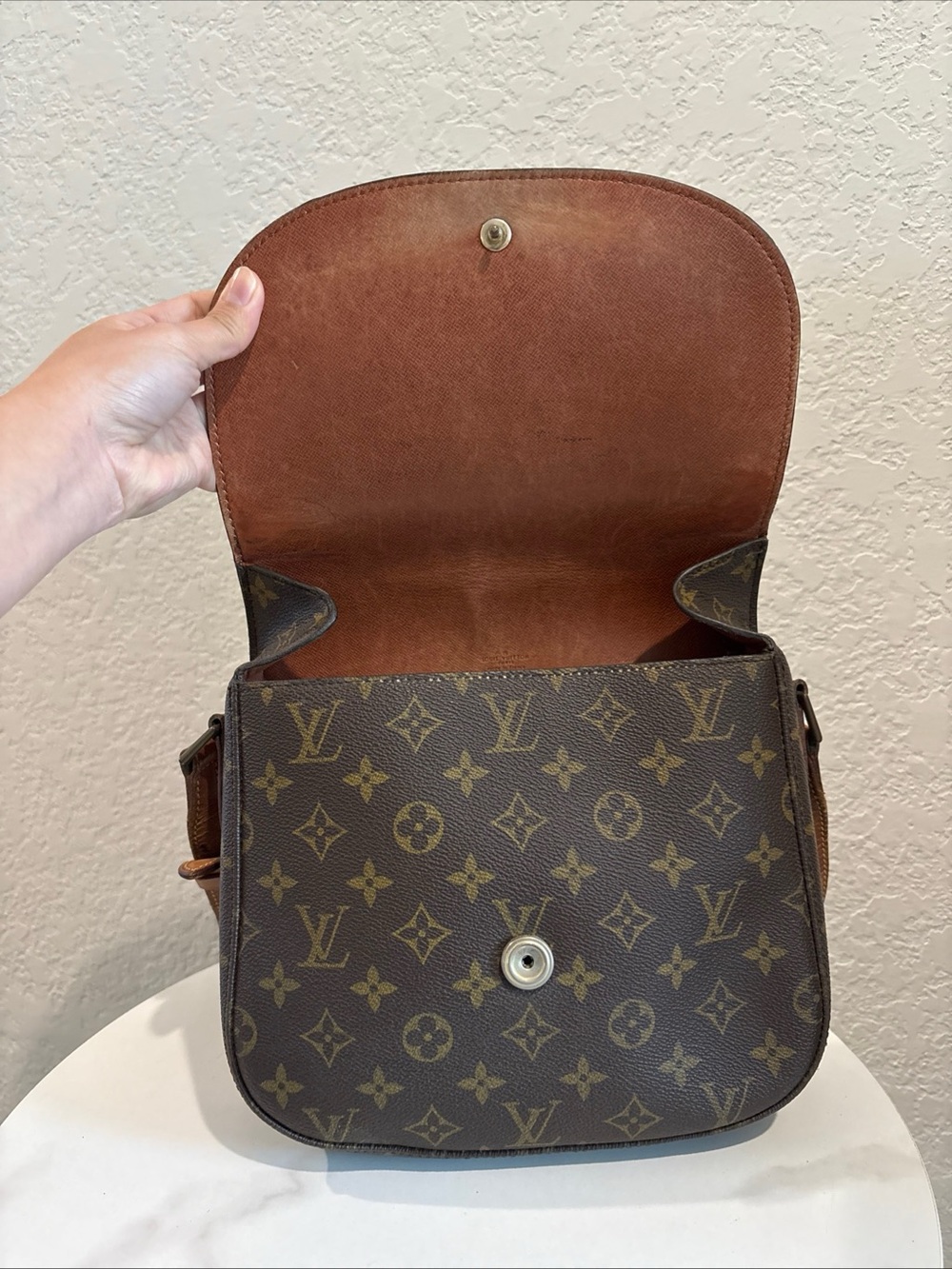 Louis Vuitton GM Saint Cloud Brown Monogram Crossbody Bag - Picture 7 of 16
